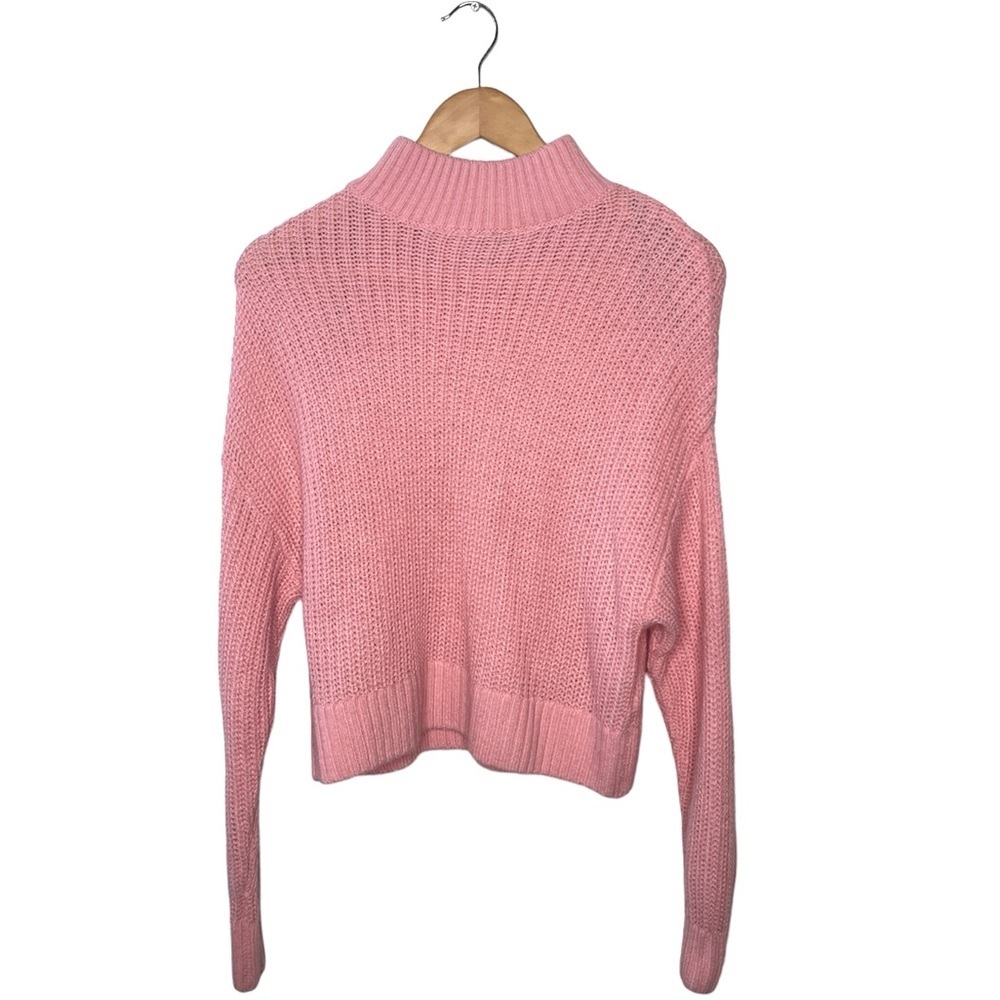 H&M‎ Divided Mock Turtleneck Sweater​​